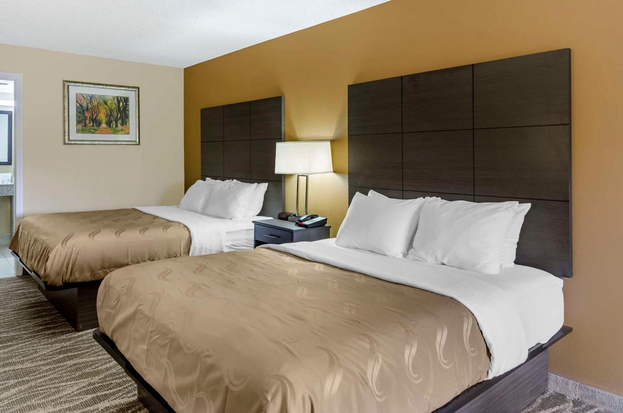 Quality Inn Hillsville Exterior photo