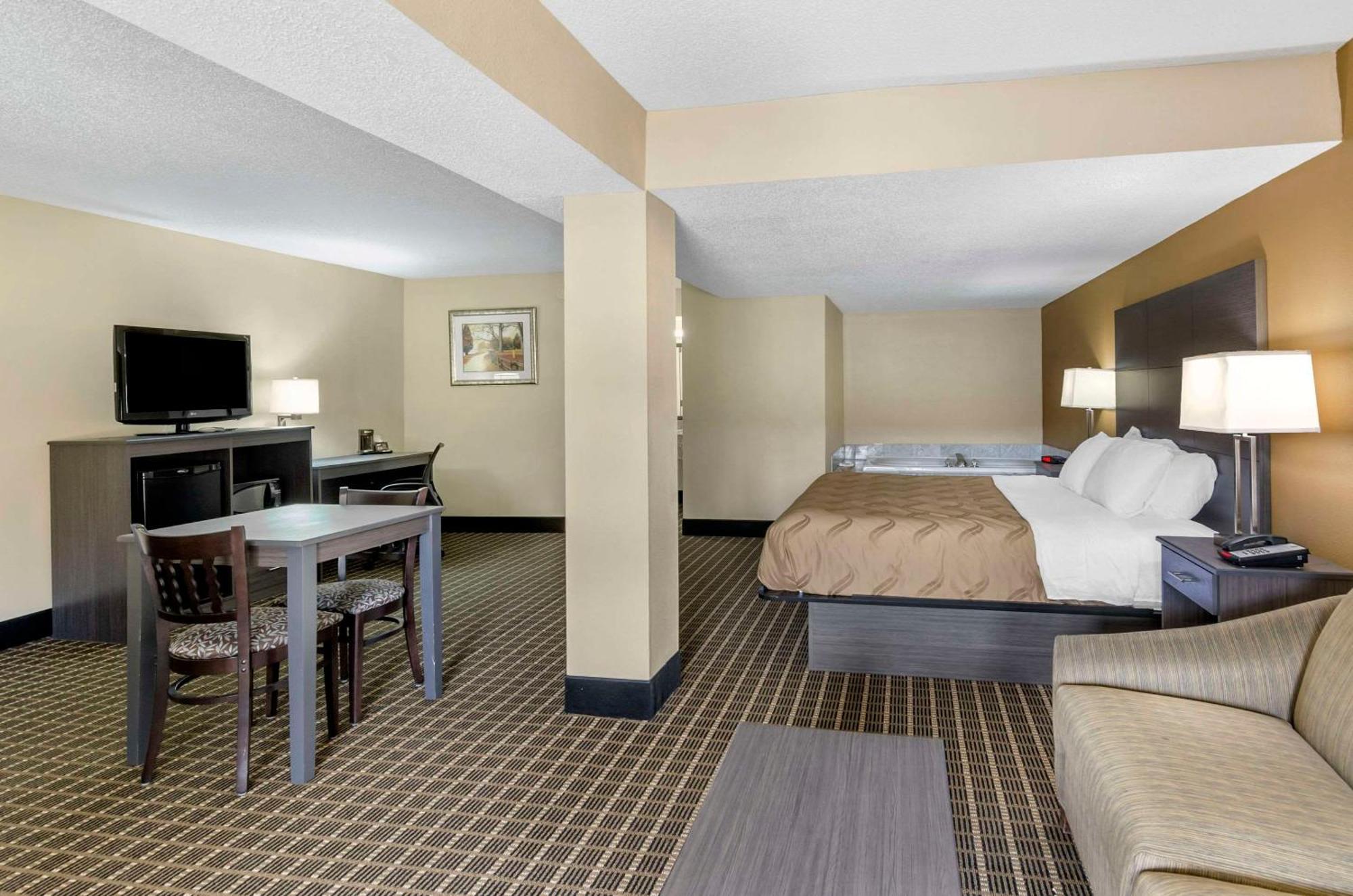 Quality Inn Hillsville Exterior photo