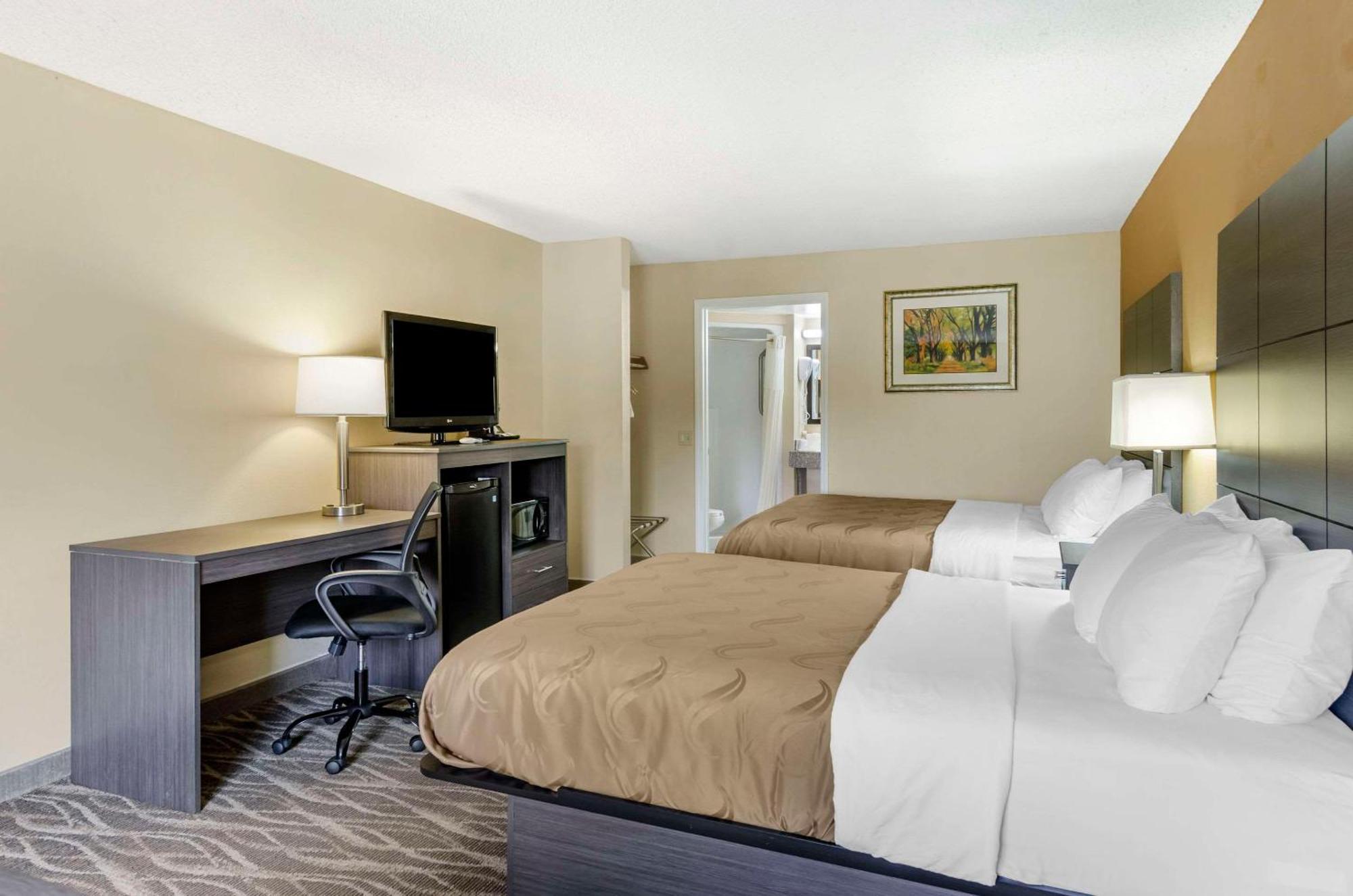 Quality Inn Hillsville Exterior photo