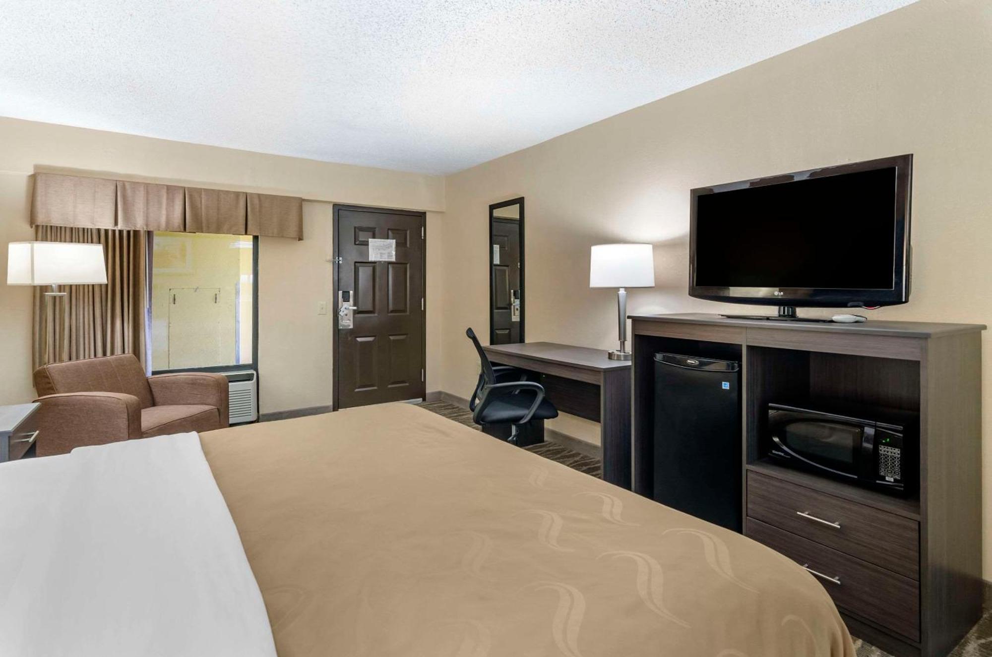 Quality Inn Hillsville Exterior photo