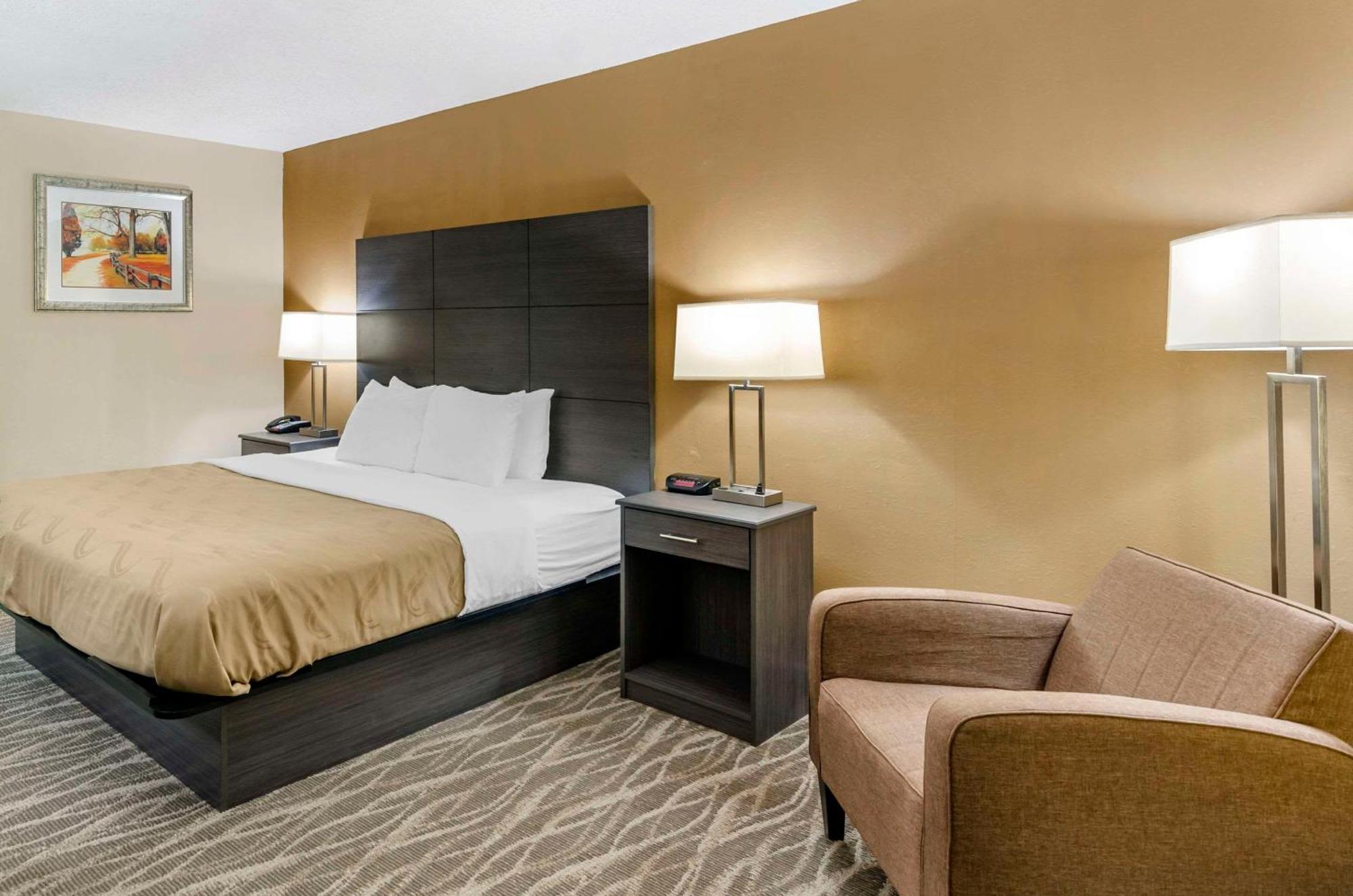 Quality Inn Hillsville Exterior photo