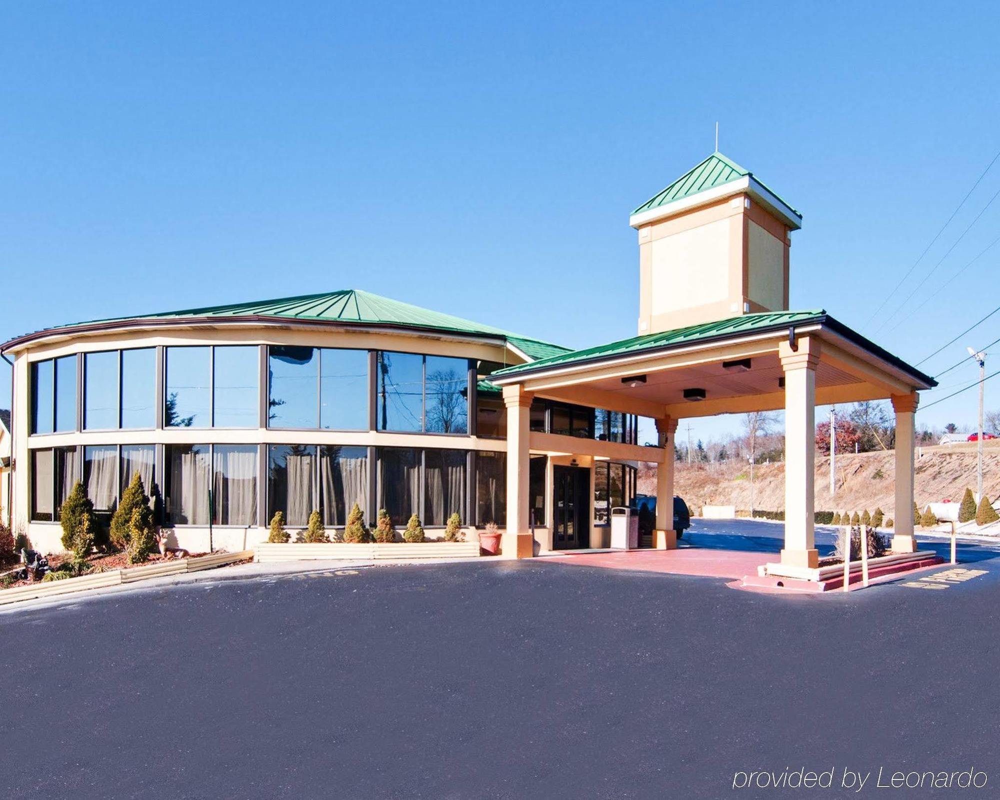 Quality Inn Hillsville Exterior photo